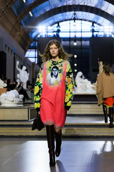 Look 27